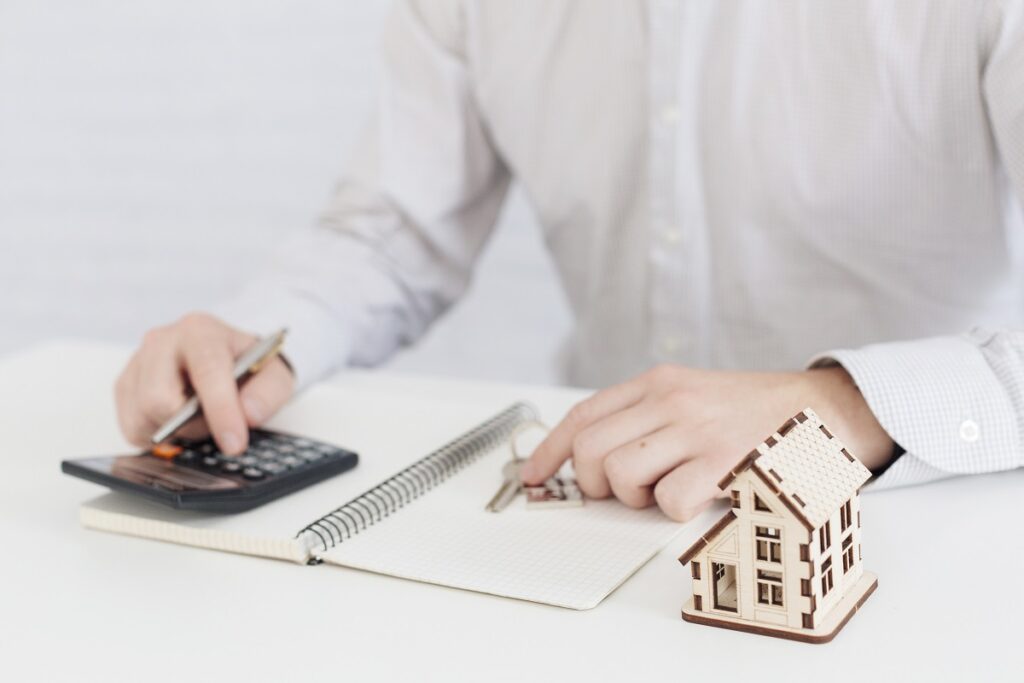 Spearhead The Real Estate Success With The CROWNGLOBE